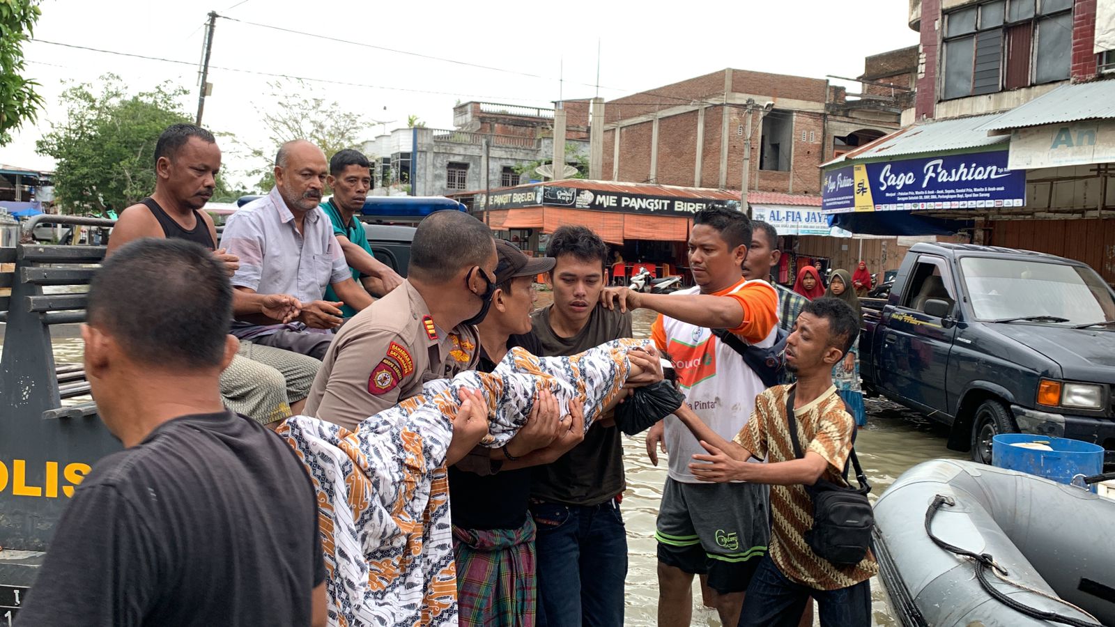Remaja 12 Tahun Tenggelam ditengah banjir Matang Kuli, Ini Kronologisnya