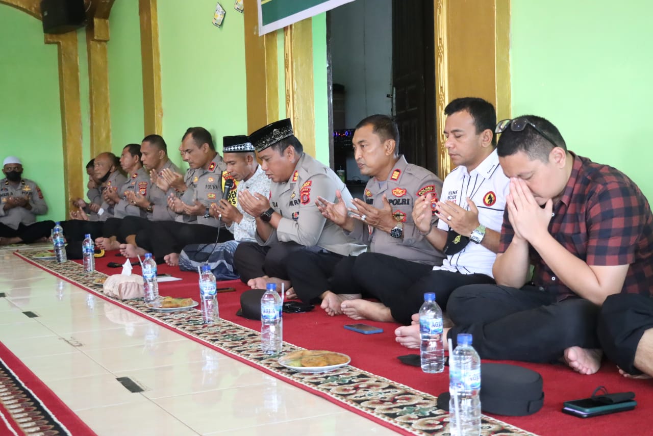 Turut Berduka Cita, Kapolres Aceh Utara Bersama Jajaran Laksanakan Doa Bersama untuk Almarhum Abu Tumin dan Peristiwa Di Stadion Kanjuruhan Malang